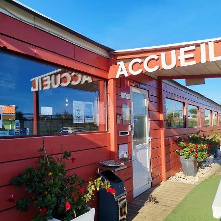 Hotel Acajou Argeles-sur-Mer Bagian luar foto