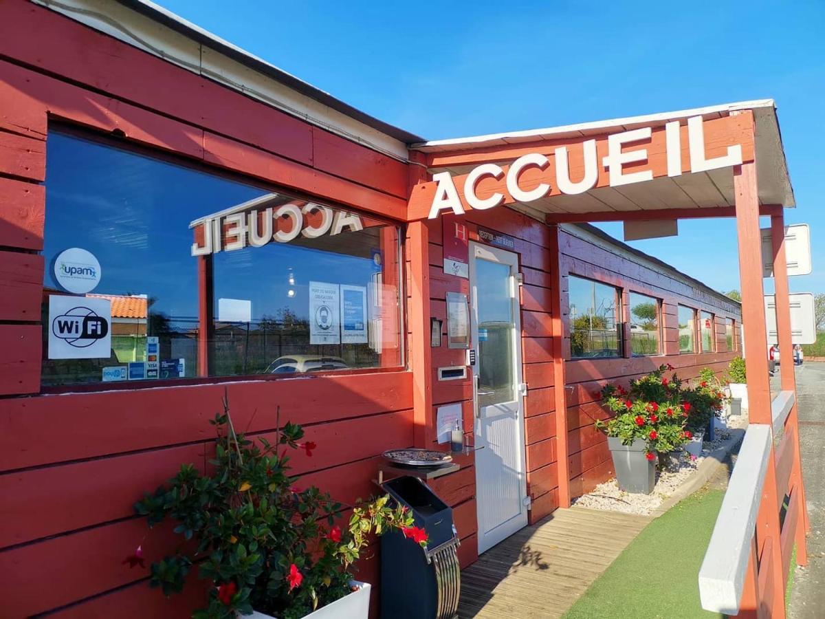 Hotel Acajou Argeles-sur-Mer Bagian luar foto