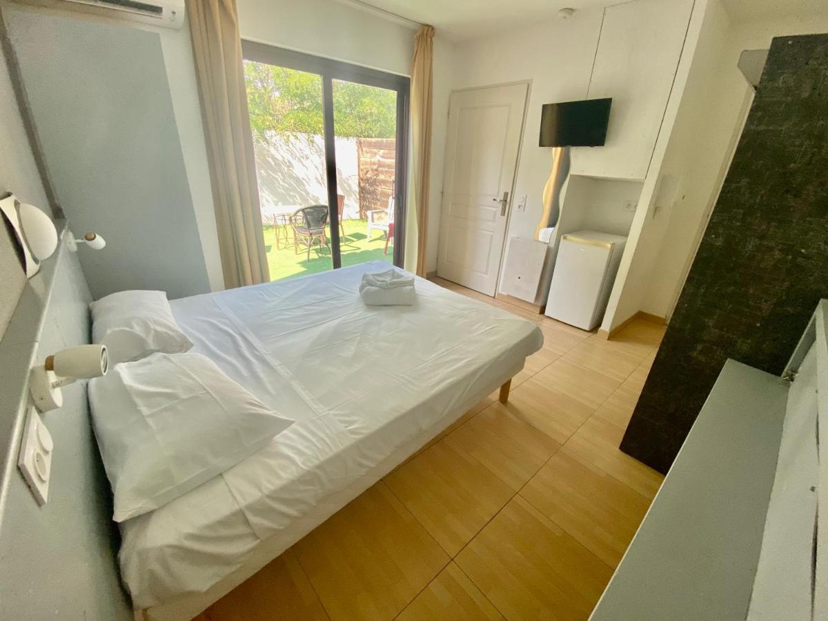 Hotel Acajou Argeles-sur-Mer Bagian luar foto