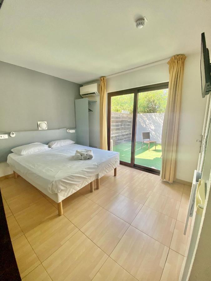 Hotel Acajou Argeles-sur-Mer Bagian luar foto