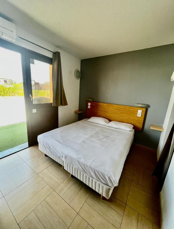 Hotel Acajou Argeles-sur-Mer Bagian luar foto