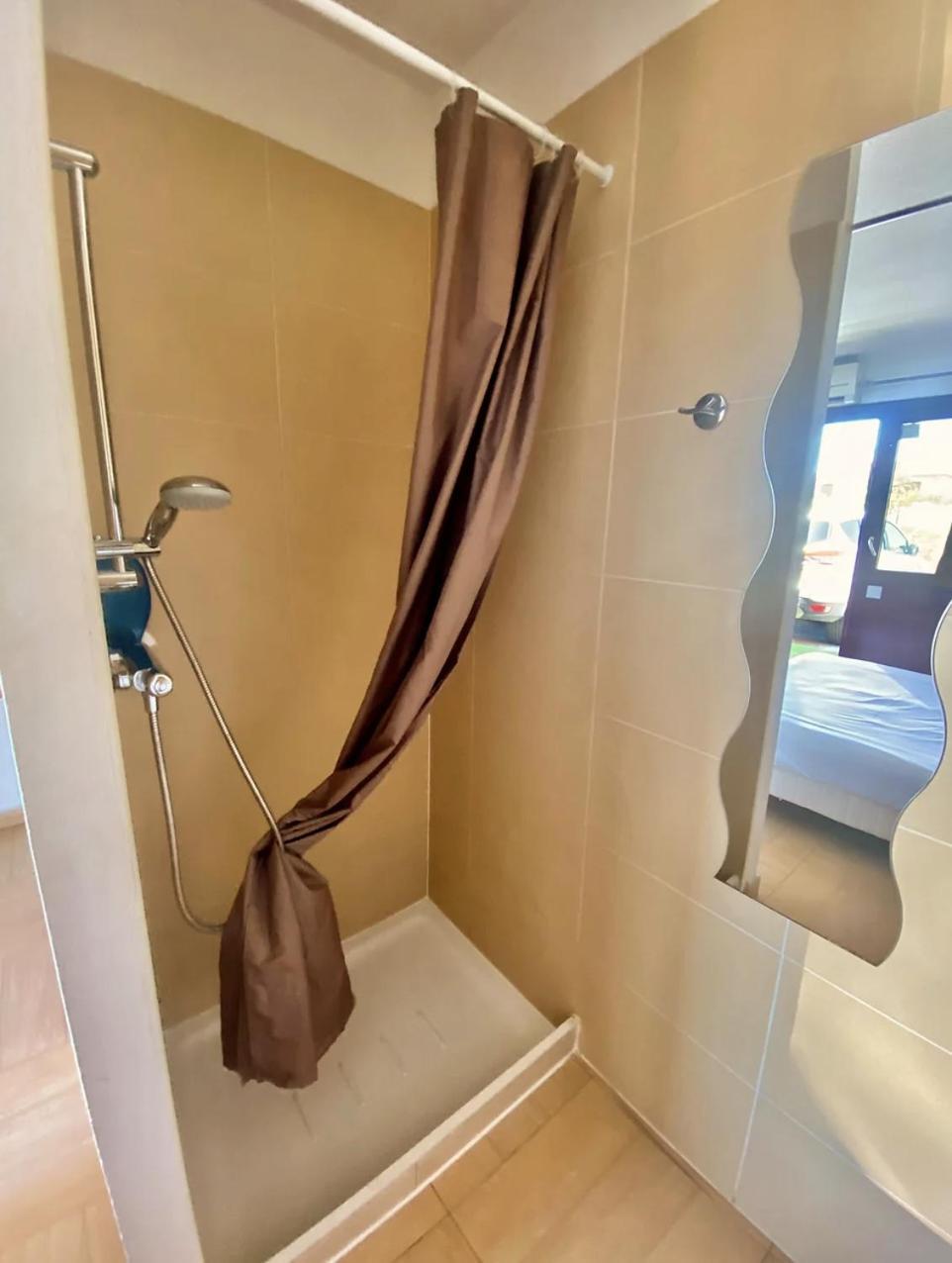 Hotel Acajou Argeles-sur-Mer Bagian luar foto