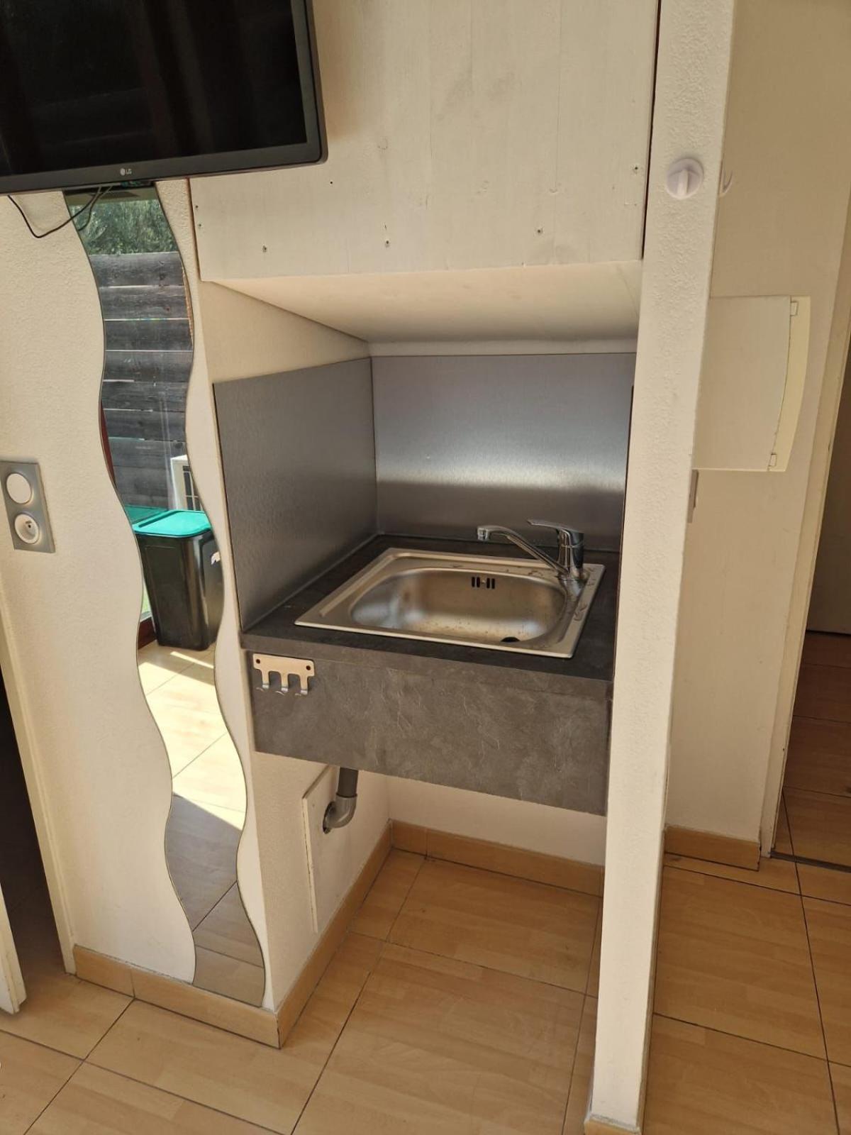 Hotel Acajou Argeles-sur-Mer Bagian luar foto